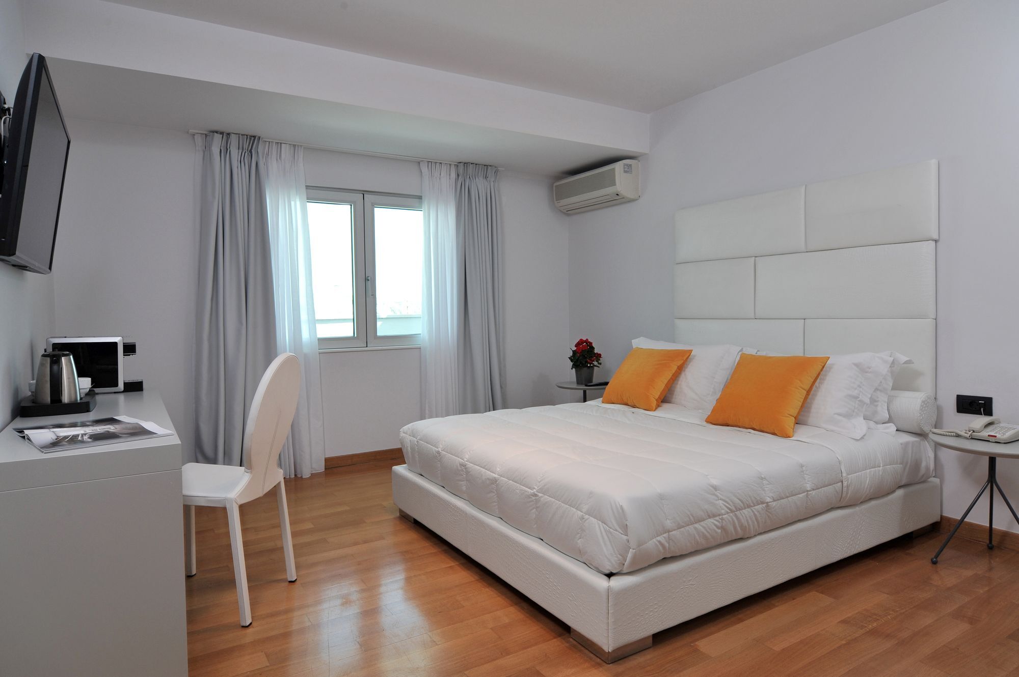 Athenaeum Palace & Luxury Suites Экстерьер фото